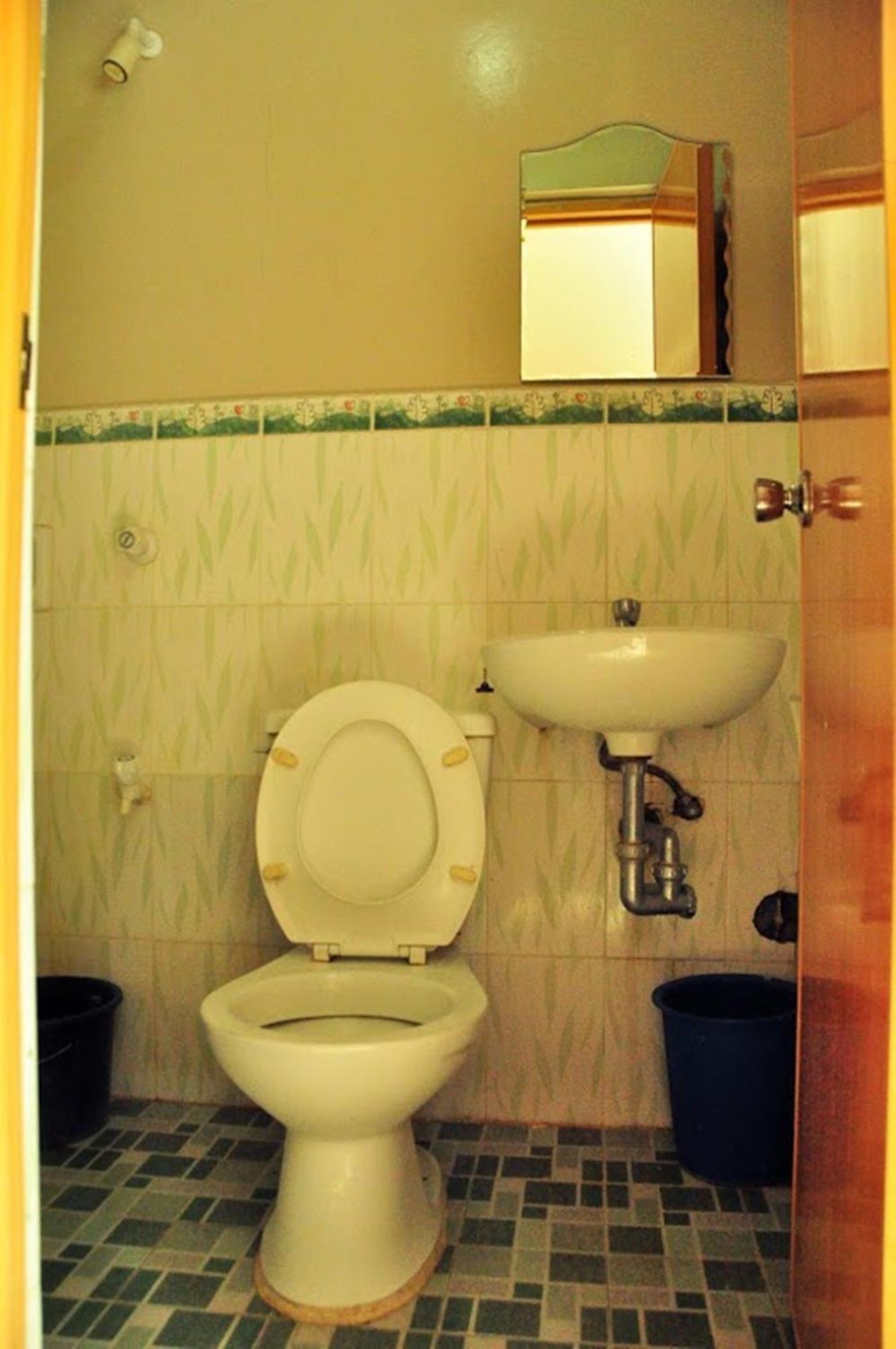 Gv Hotel - Talisay City Экстерьер фото
