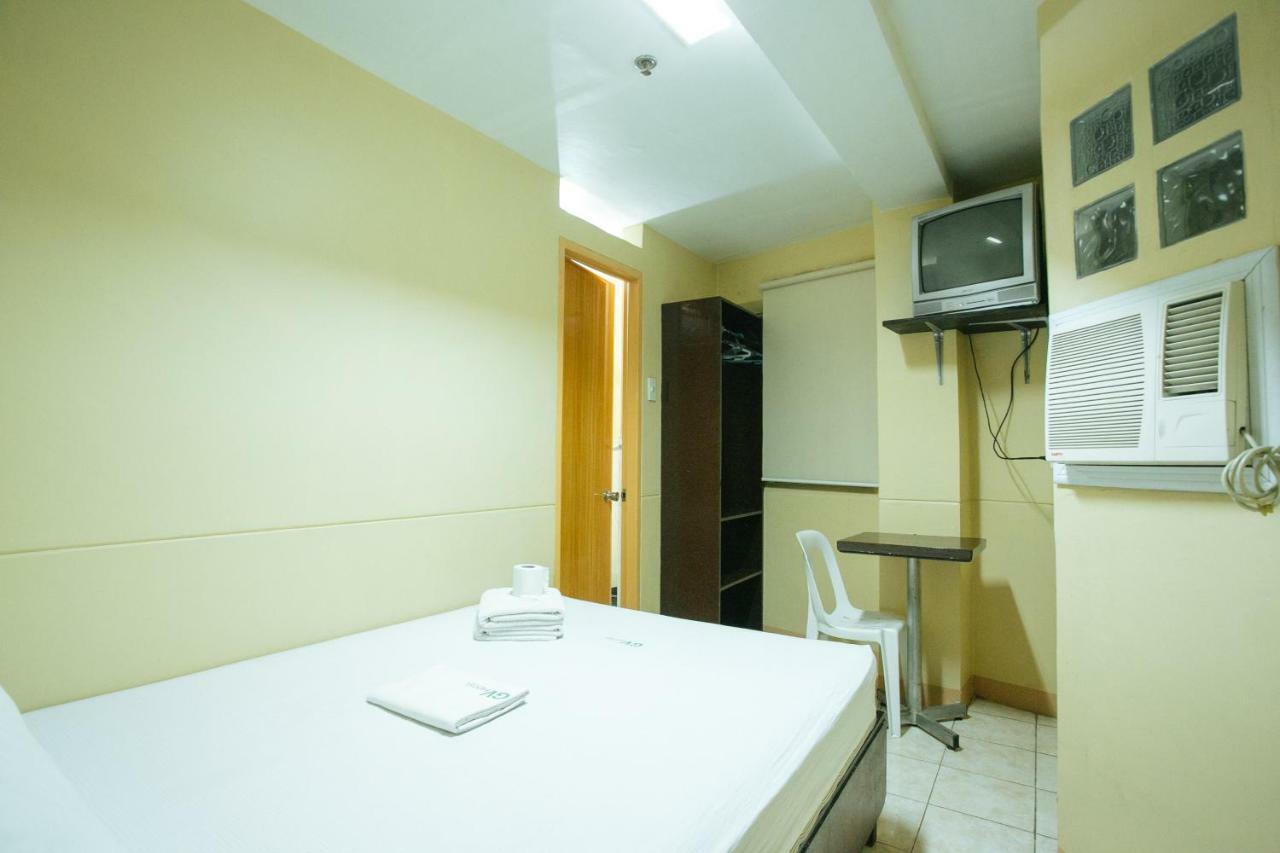 Gv Hotel - Talisay City Экстерьер фото